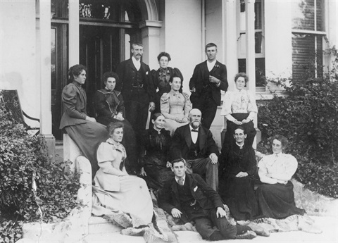 NOM5210 Sumpter Family.jpg